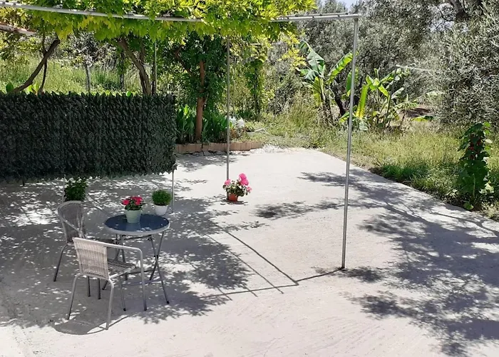 Apartamento Daphnes Ratzaklíon